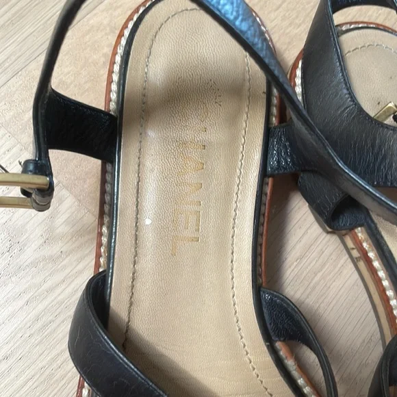 Chanel bead logo sandals authentic 🎀 - Picture 13 of 17